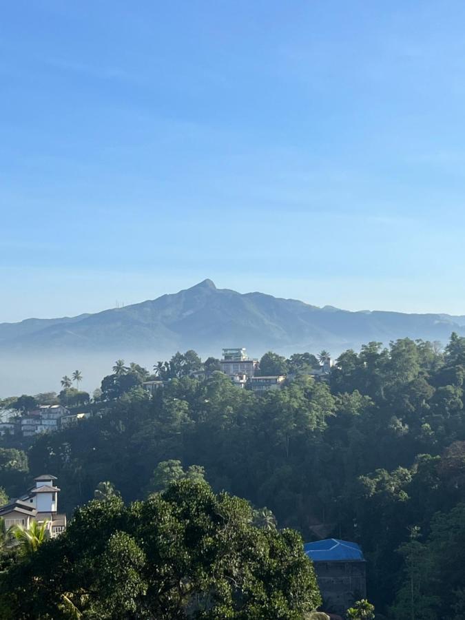 Hansons Homestay Kandy Exteriör bild