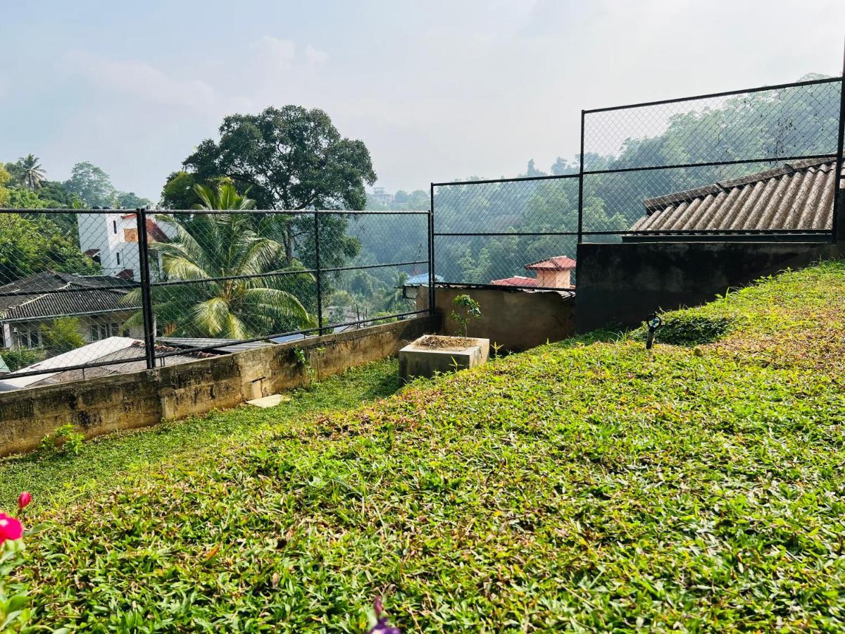 Hansons Homestay Kandy Exteriör bild