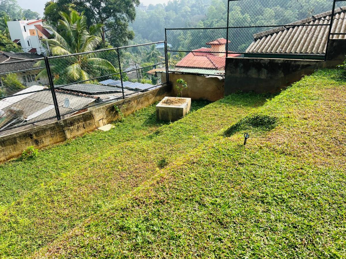 Hansons Homestay Kandy Exteriör bild
